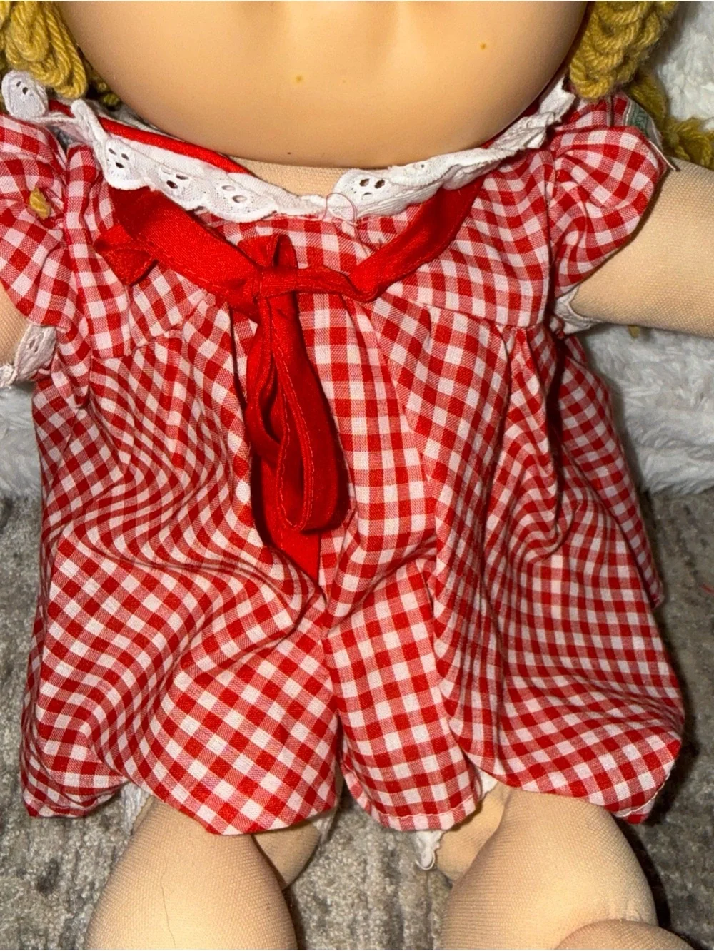 Vintage cabbage patch doll blond hair 1985 red checkered dress